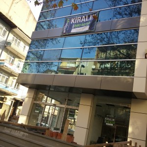 KOMPLE KİRALIK PLAZA